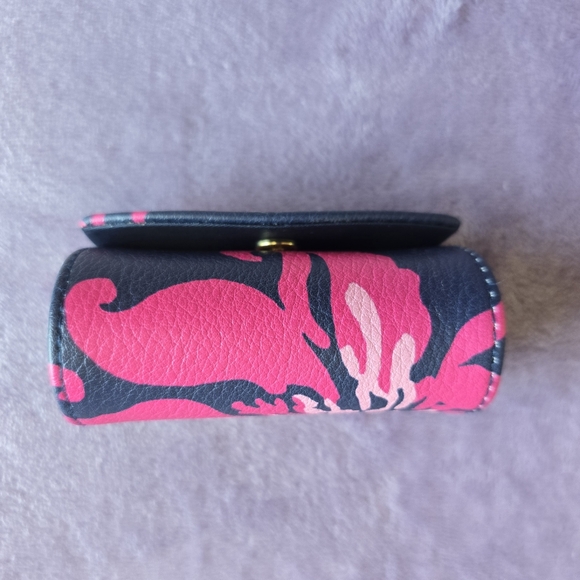 Lilly Pulitzer lipstick case - Picture 3 of 8